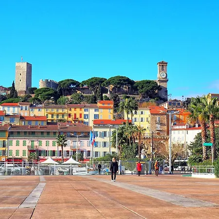 Studio Cannes شقة *